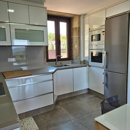 A Luz Do Faro Os Muinos