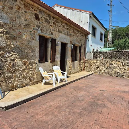 A Luz Do Faro * Os Muinos