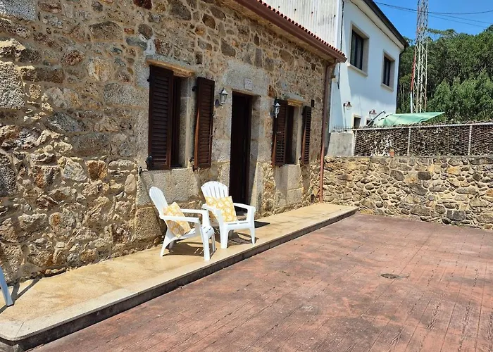 A Luz Do Faro * Os Muinos